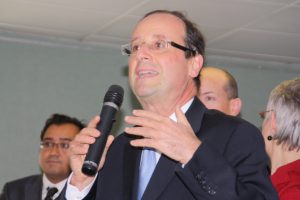 Avant la campagne électorale de 2012, une des dernières visites de François Hollande dans l'Orléanais à Fleury-les-Aubrais en 2011.