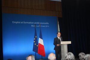 François Hollande a prononcé son allocution à la salle Semprun sur la Zup de Blois.