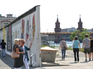 East Side Gallery berlin © dpa
