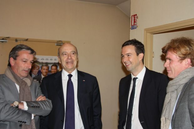 Alain JUppé à: Luisant avec Philippe Vigier, Guillaume Peltier et Marc Fesneau.