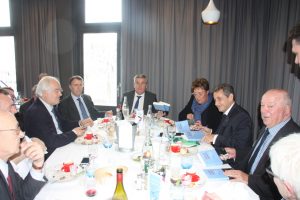 C'était à Montargis, Nicolas Srkozy avec Marianne Dubois, Jean-Pierre Door, Eric Doligé et Serge Grouard.