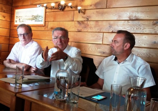 J-D. Heckmann (DGS Région) ; F. Bonneau et M. Gricourt (1er vice-président).
