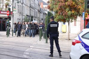 A l'entrée de la rue des Carmes, un des secteurs chauds d'Orléans.