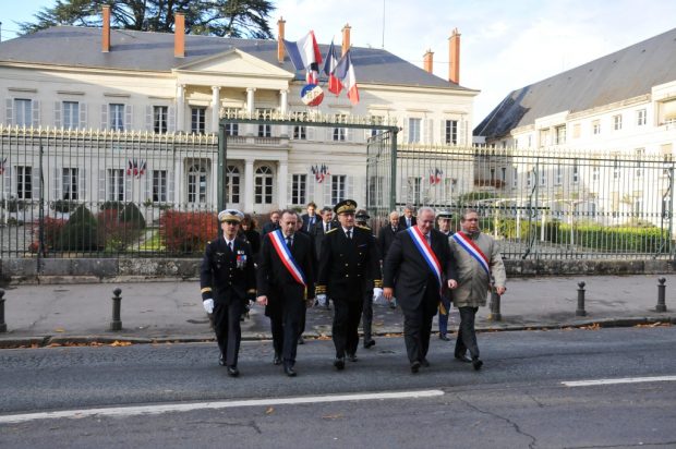 Lors de la cérémonie protocolaire de prise de fonction du préfet Condemine