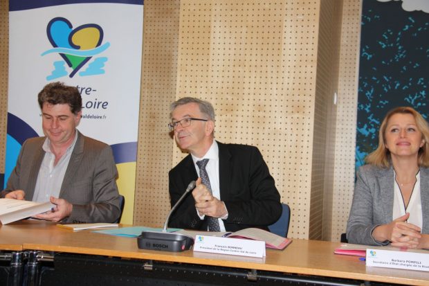 Un accord presque sans nuage entre les écologistes, ici Benoit Faucheux, et François Bonneau, lors de la visite de Barbara Pompili.