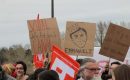 Emmanuel Macron attendu par 300 manifestants à Tours Emmanuel Macron attendu par 300 manifestants à Tours