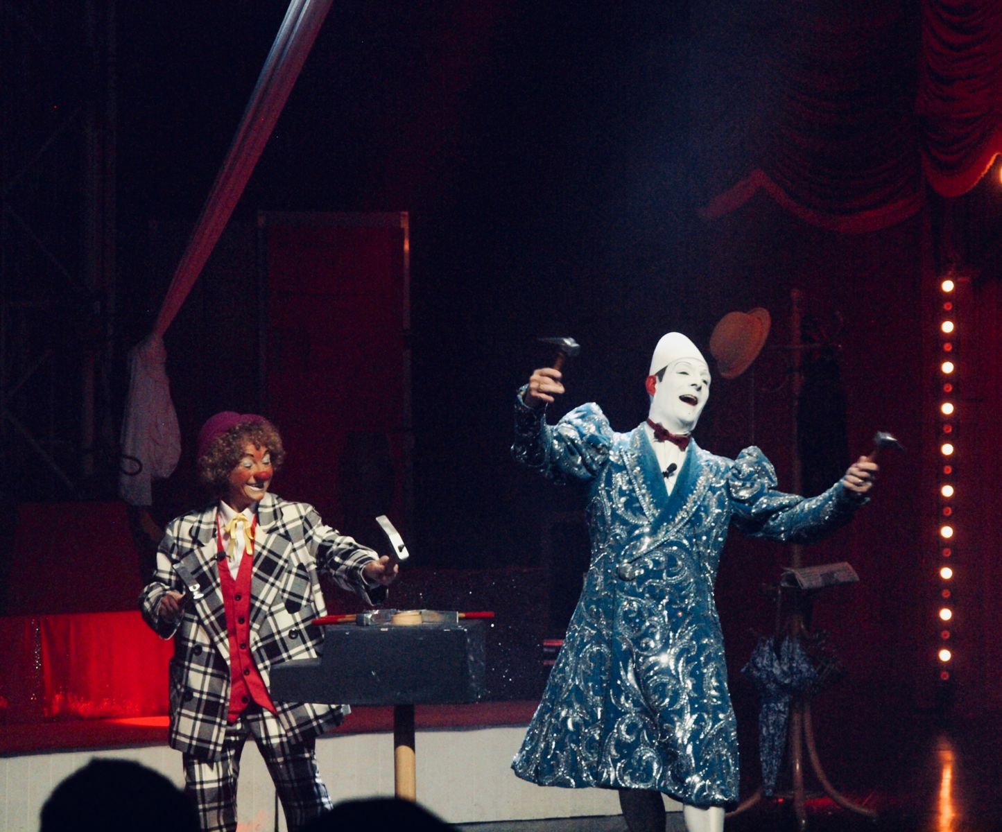 Le Cirque de Noël Gruss enchante les fêtes à SaintJeandeBraye