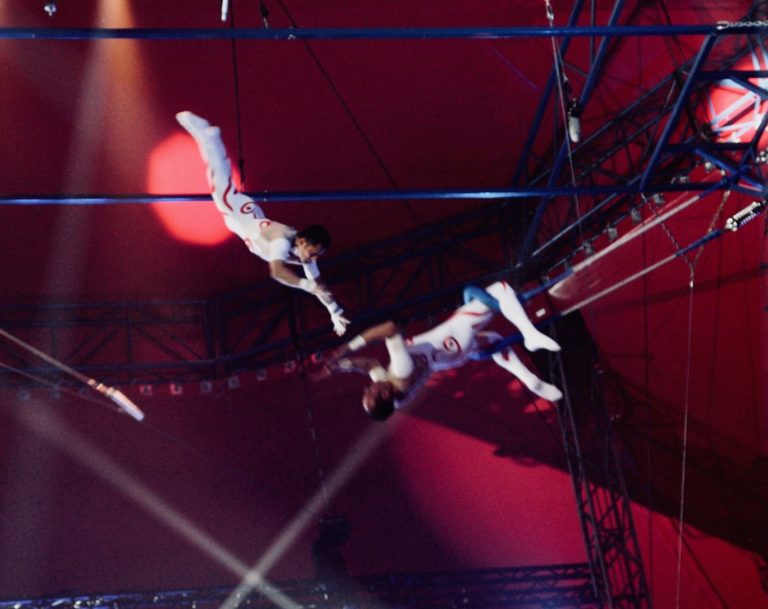 Le Cirque de Noël Gruss enchante les fêtes à SaintJeandeBraye Mag