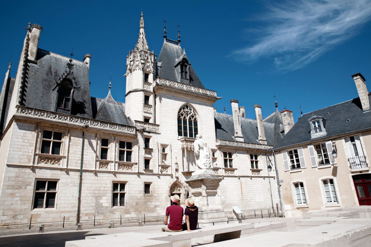 Bourges et la route Jacques Coeur par Marc Alibert main image 0