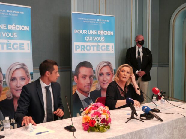 Nikolic et Le Pen