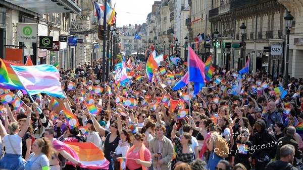 Orléans : manifestation contre la transphobie