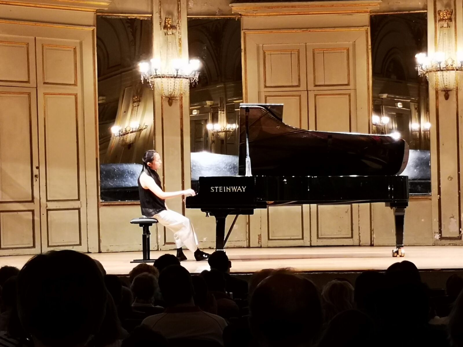 Orléans : Matinée du piano lumineuse à l’Institut