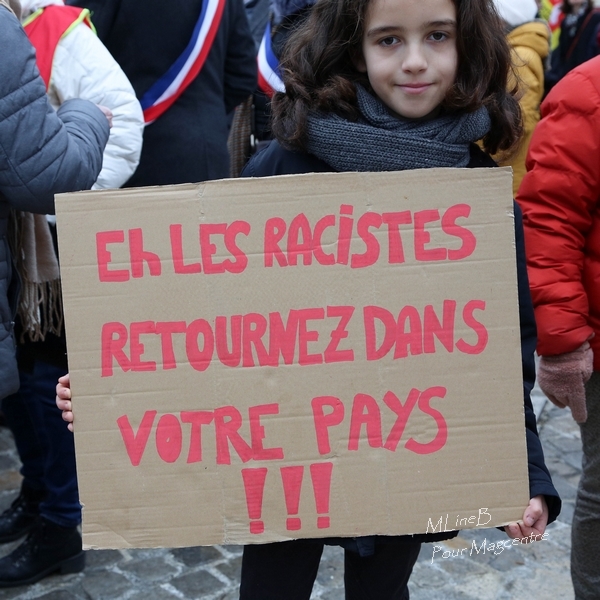 Orléans : manifestation contre la loi immigration
