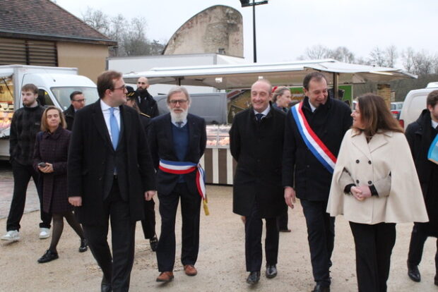 Laurent Marcangeli ministre de la Fonction publique en déplacement dans l'Indre