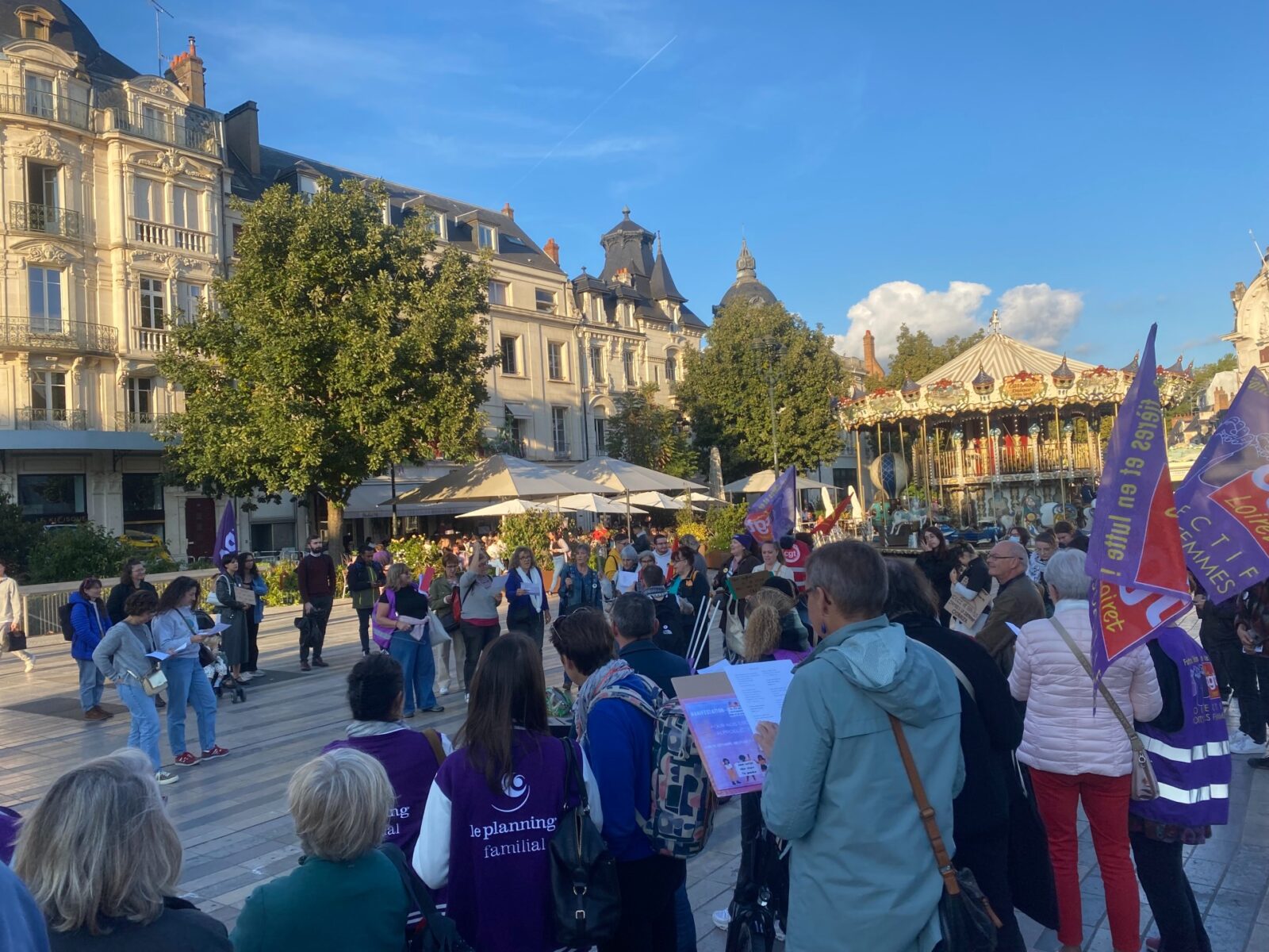 Rassemblement pour le droit à l'avortement. Crédit : Jeanne Beaudoin.