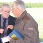 Bernard Gontier (ancien maire de gauche de Villedieu) et Serge Descout (ancien président de droite du Conseil départemental)