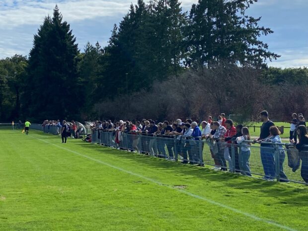 Terrain de football spectateurs
